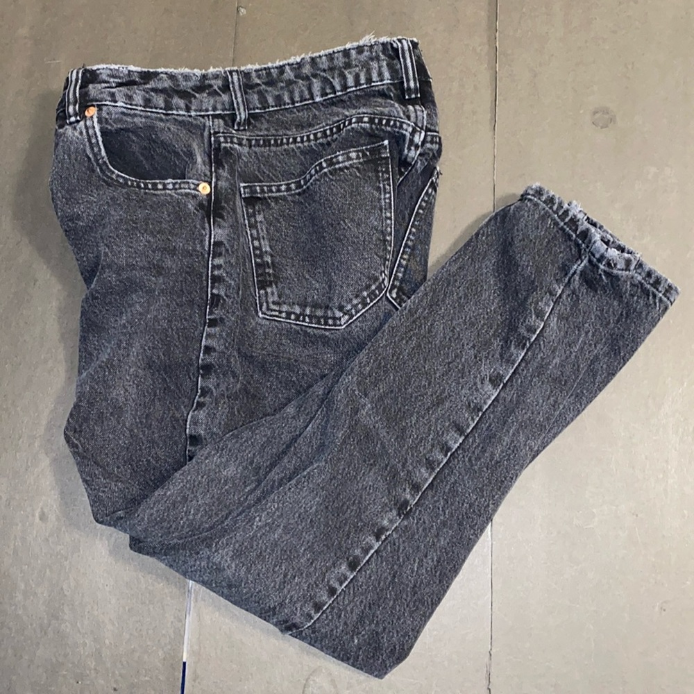 Zara Size 2 High Rise Faded Black Distress Denim Jeans